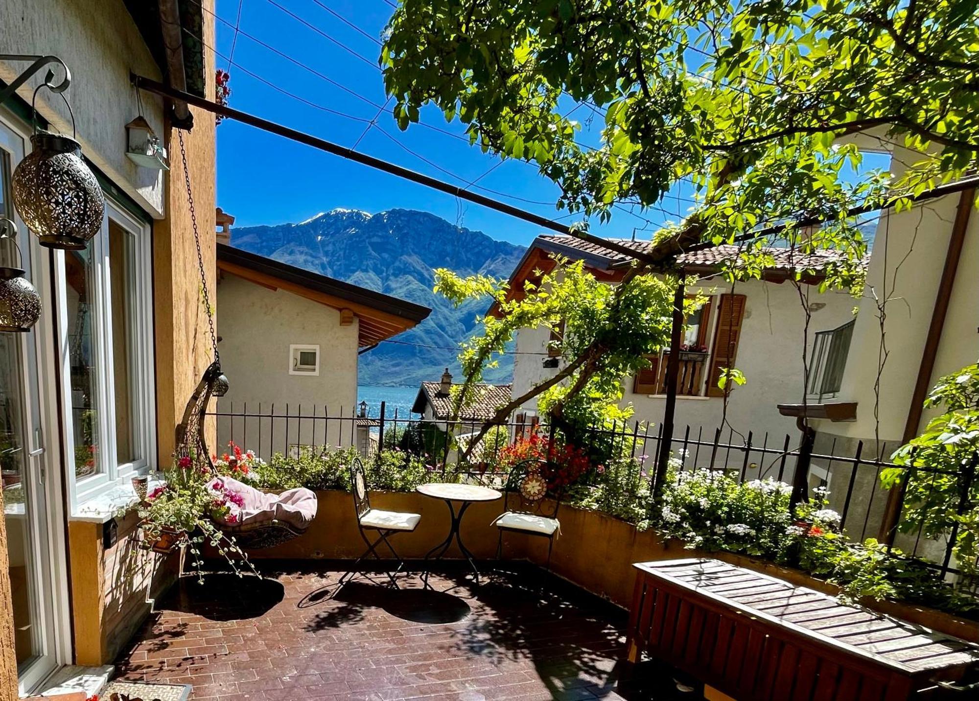 B&B Casa Limone Лимоне-суль-Гарда Экстерьер фото